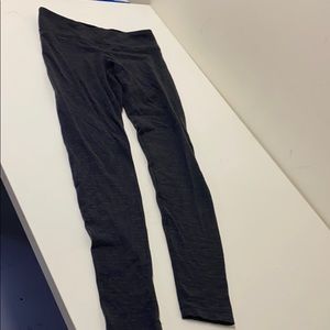 TNA leggings aritzia